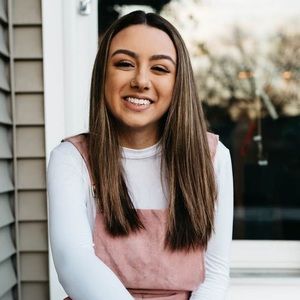 Meet your Posher, Taylor